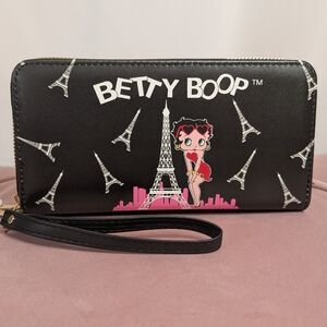Betty Boop Black Wallet with Eiffel Tower Design